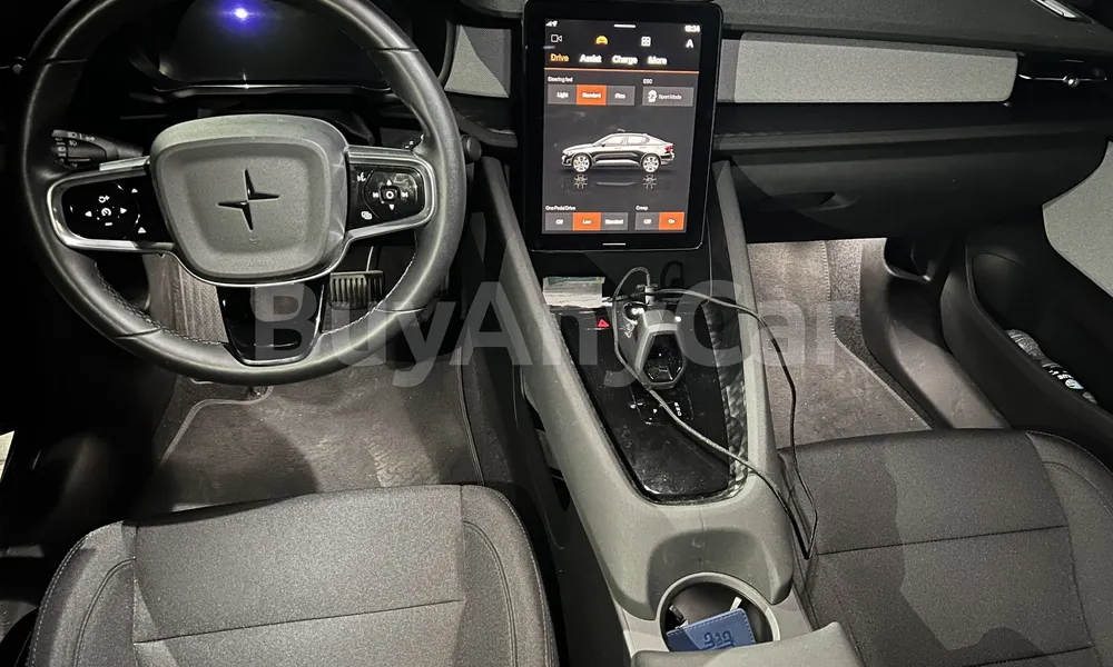 Vehicle photo 8