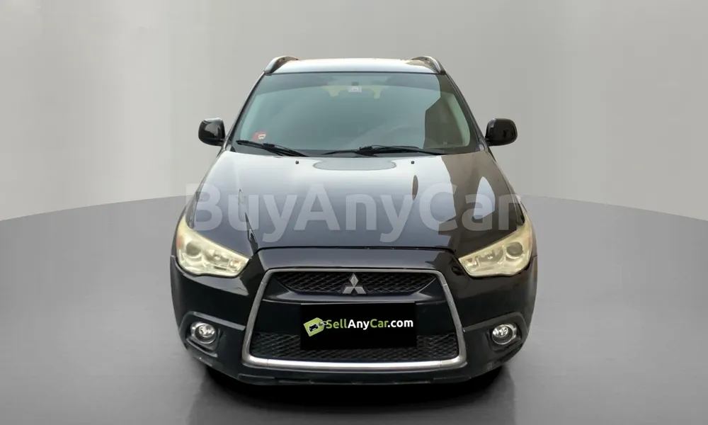Vehicle photo 1
