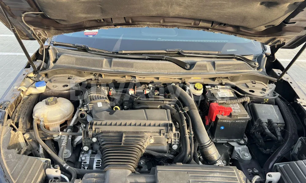 Vehicle photo 9