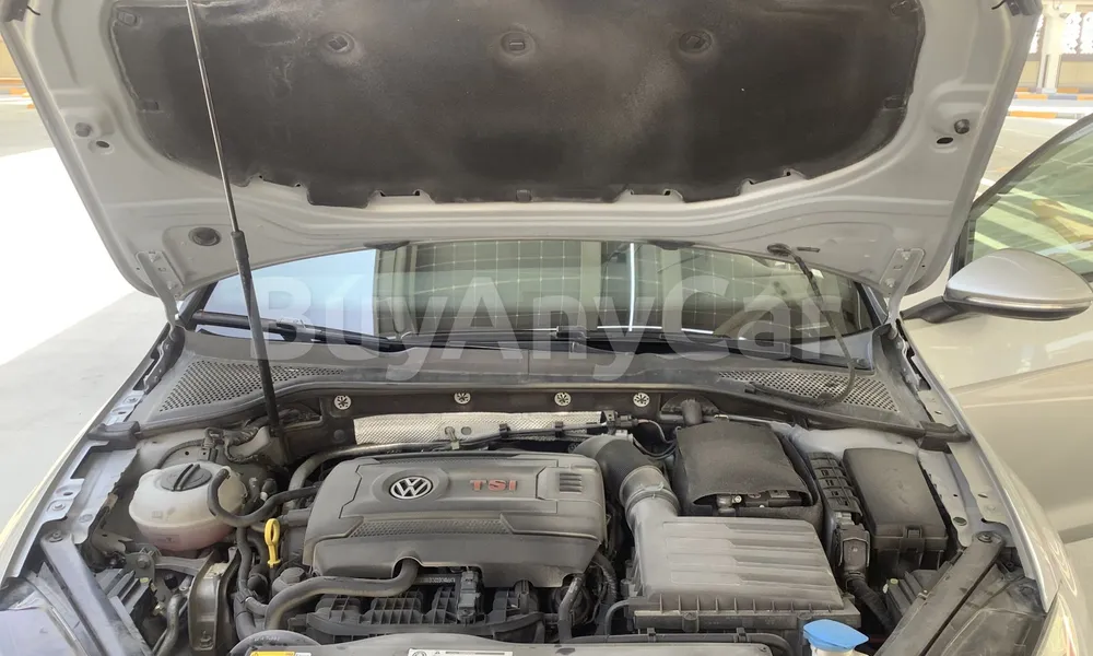 Vehicle photo 6