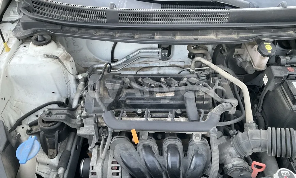 Vehicle photo 9