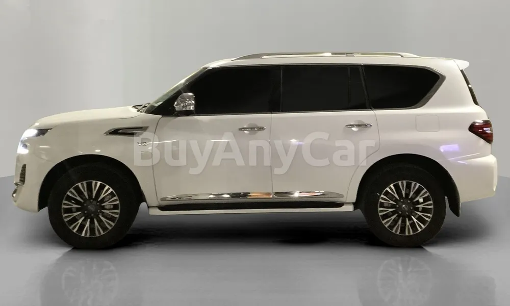 Vehicle photo 4