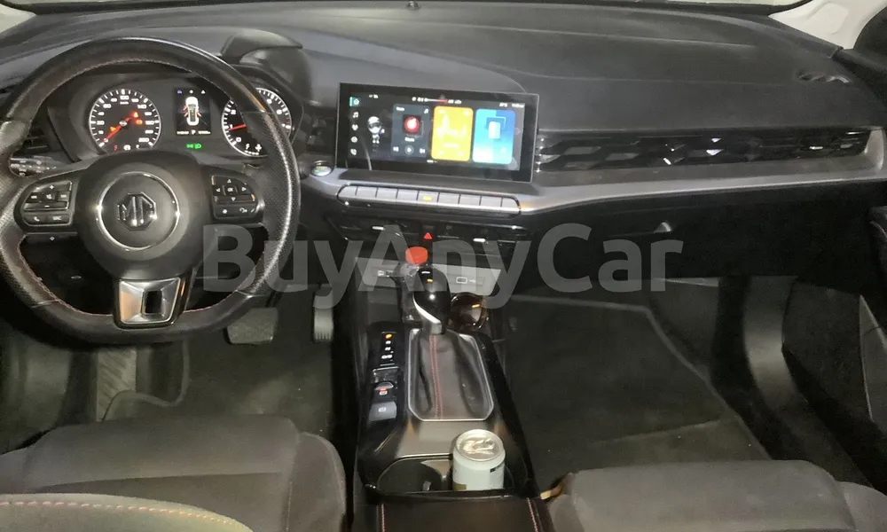 Vehicle photo 9