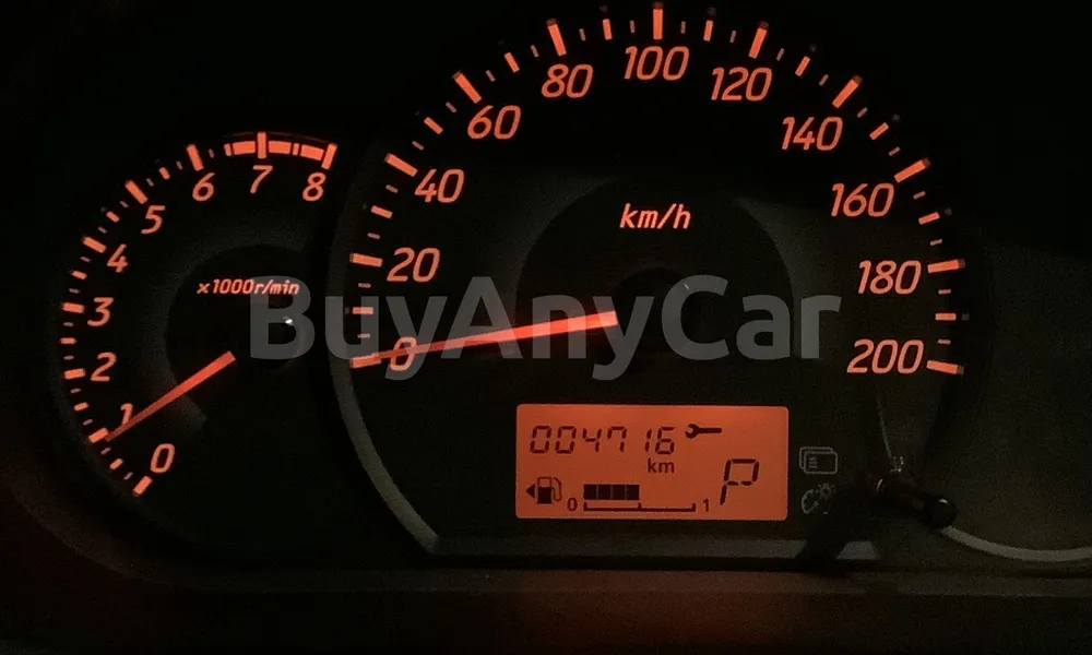 Vehicle photo 7