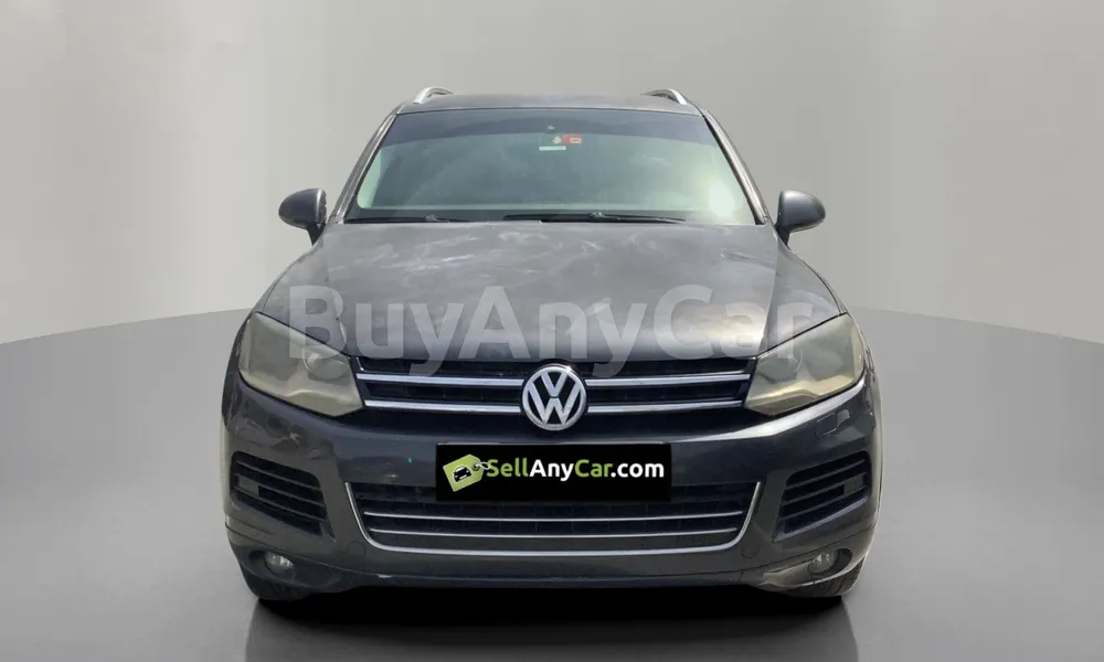 Vehicle photo 1