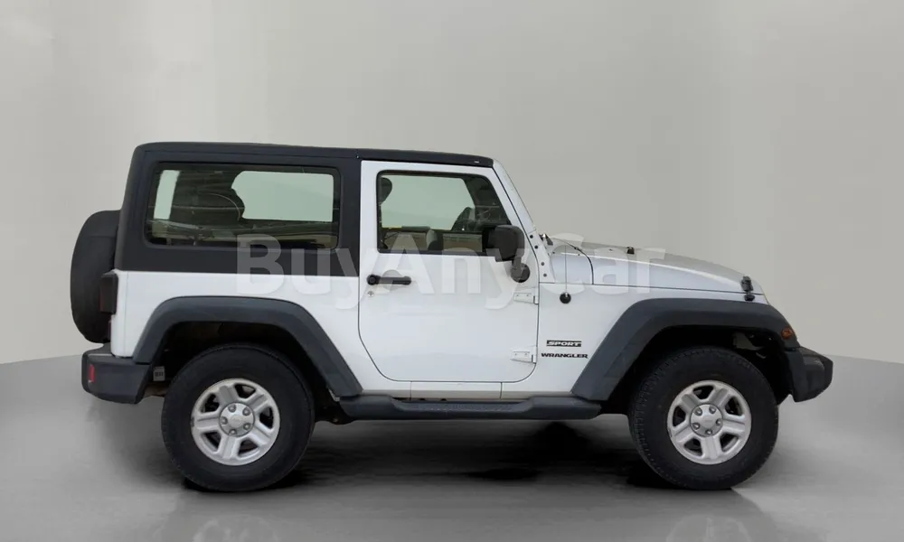 Vehicle photo 3