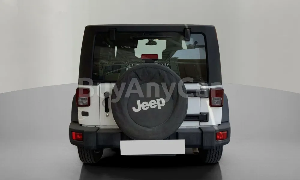 Vehicle photo 2