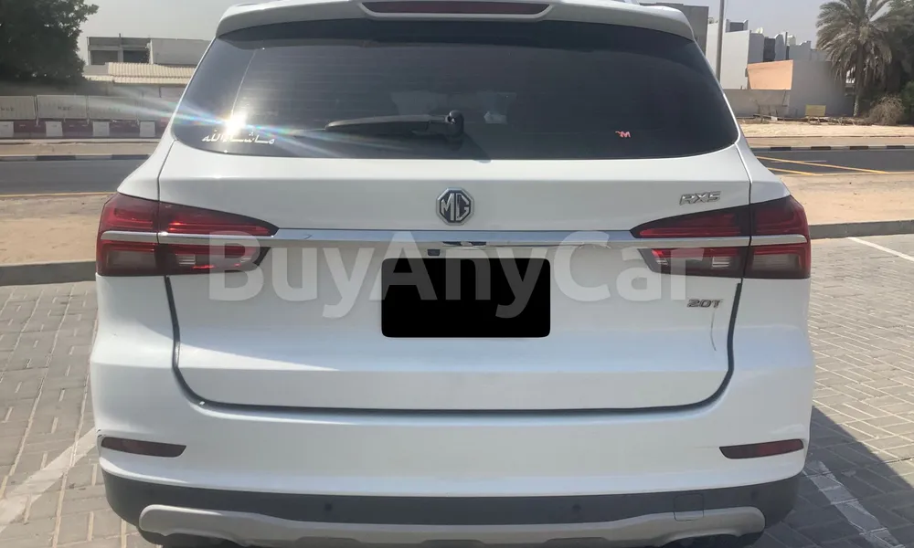 Vehicle photo 4