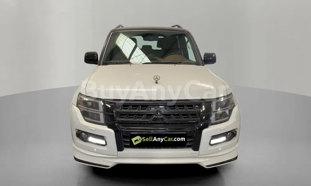 Vehicle photo 1