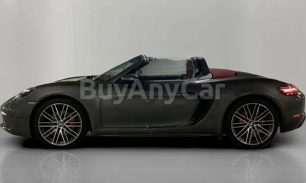 Vehicle photo 3