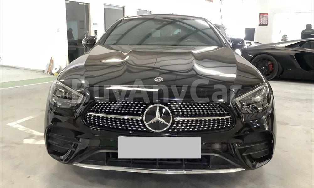 Vehicle photo 1