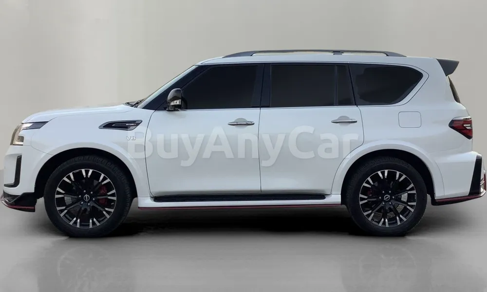 Vehicle photo 4