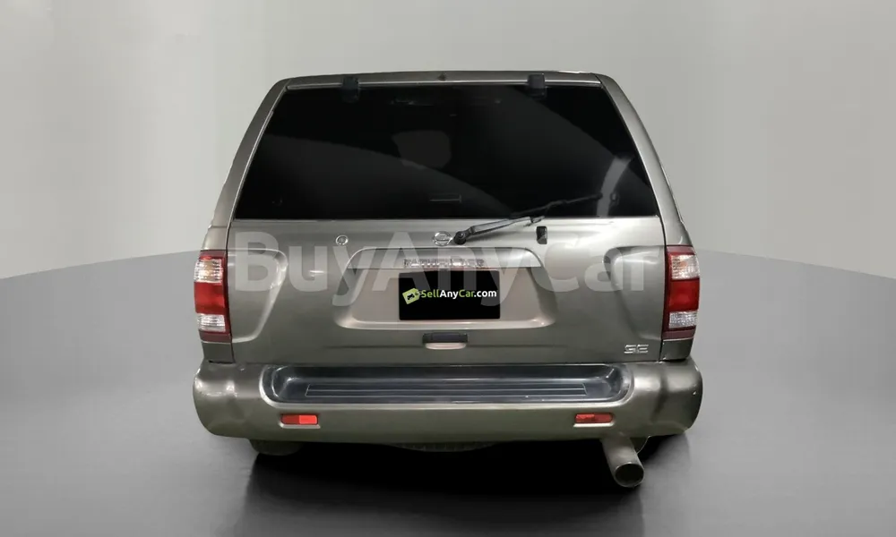 Vehicle photo 2