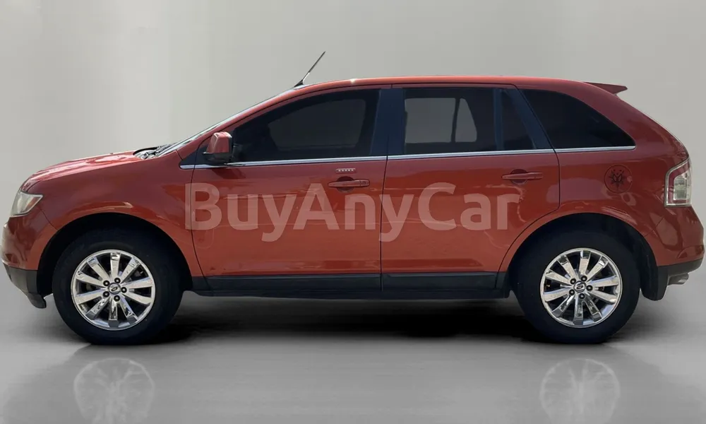 Vehicle photo 4
