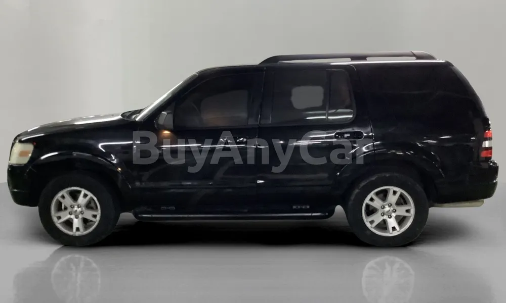 Vehicle photo 4