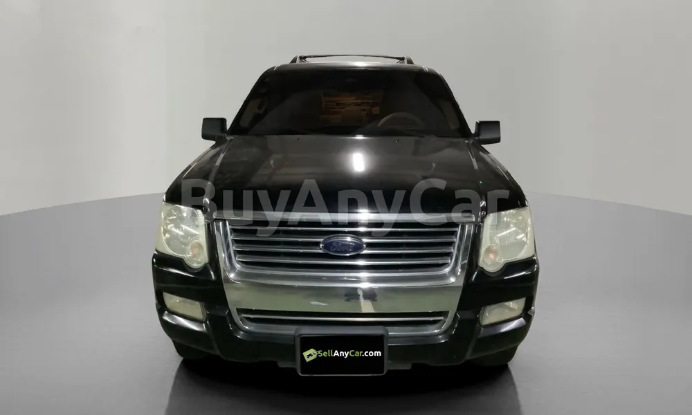 Vehicle photo 1