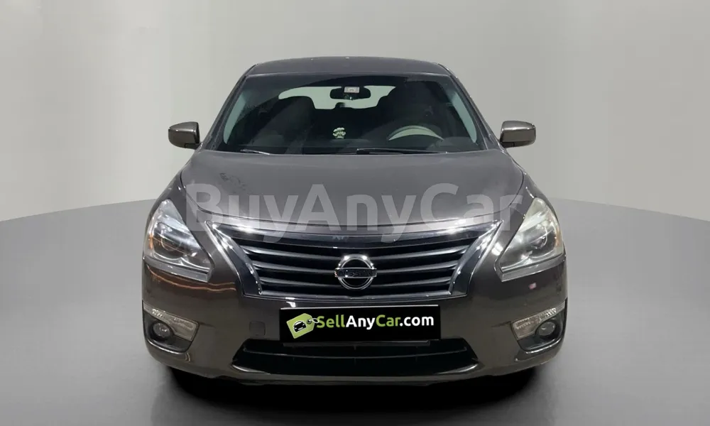 Vehicle photo 1