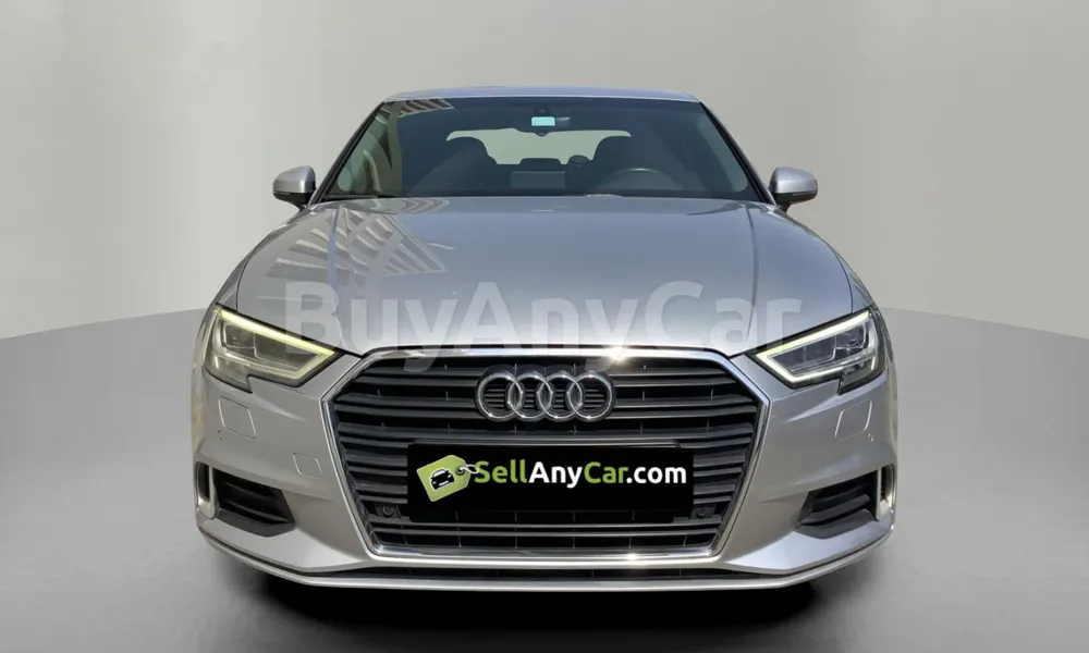 Vehicle photo 1