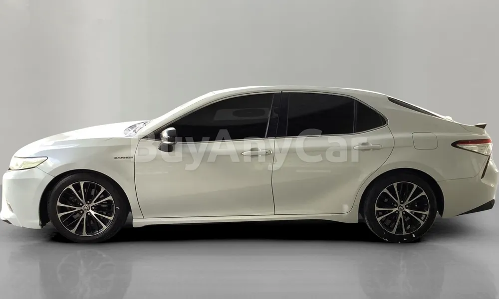 Vehicle photo 4