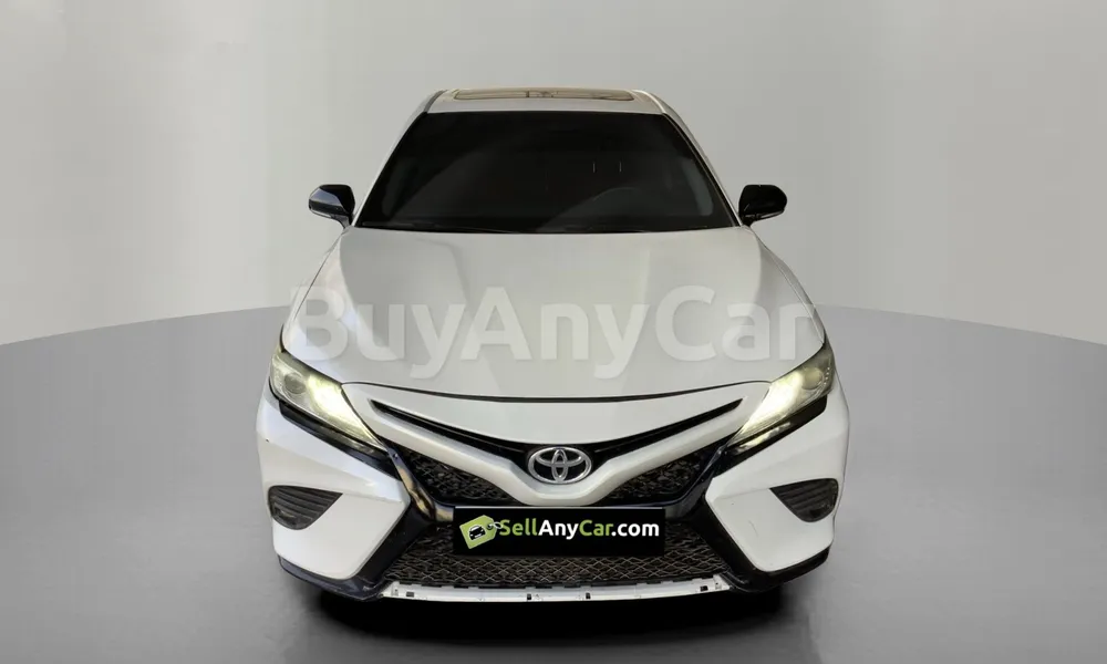 Vehicle photo 1