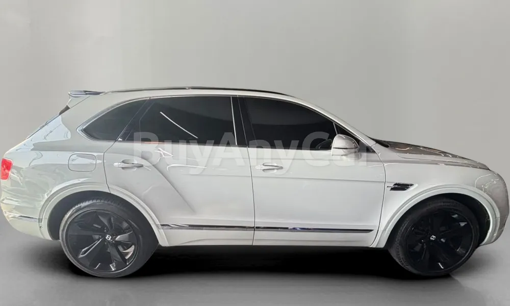 Vehicle photo 3