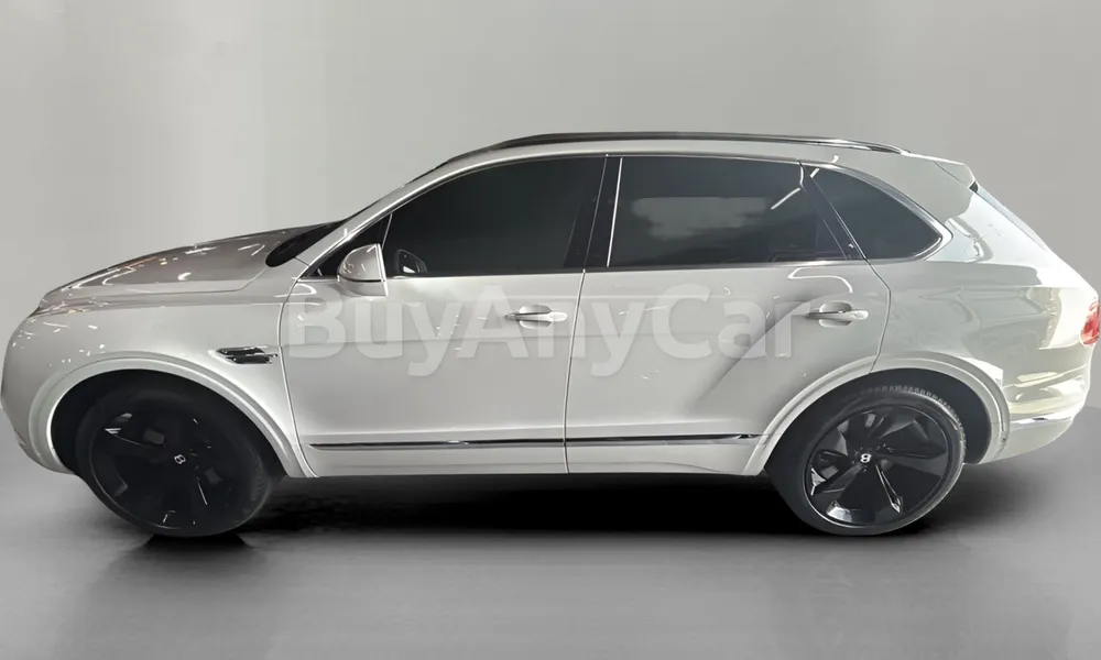 Vehicle photo 4