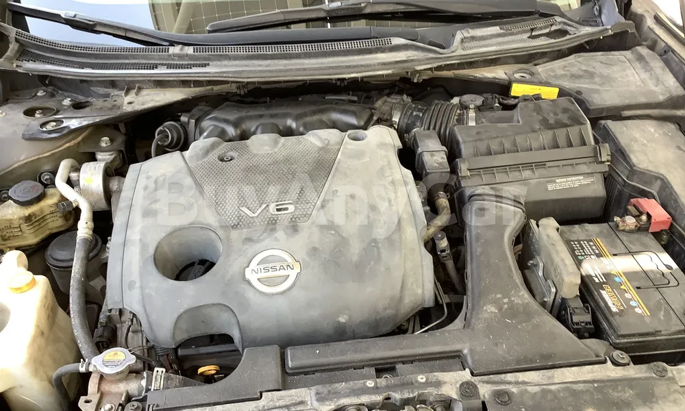 Vehicle photo 6