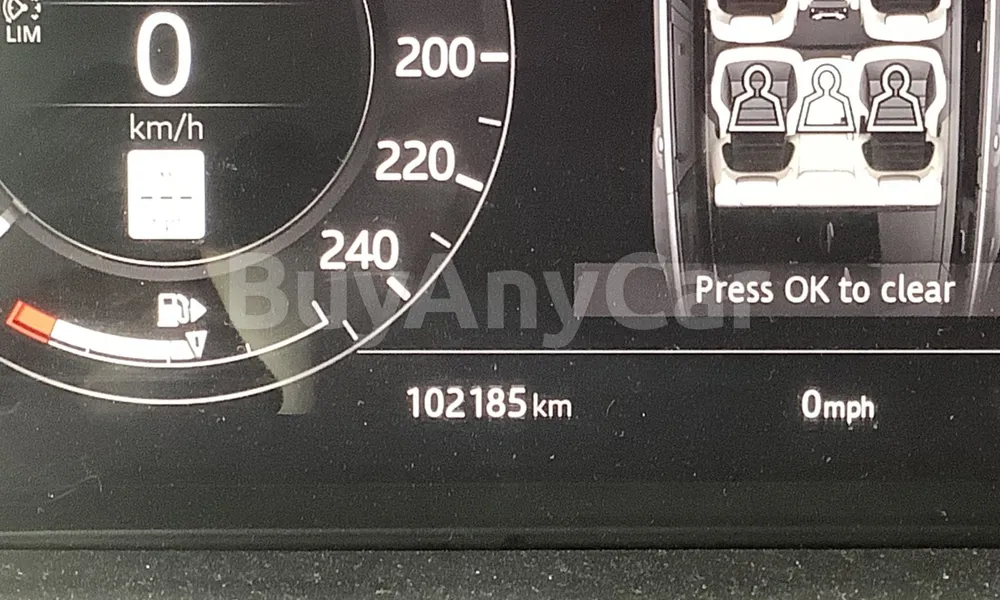Vehicle photo 8