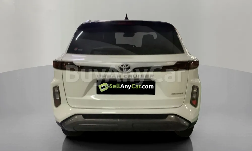Vehicle photo 2