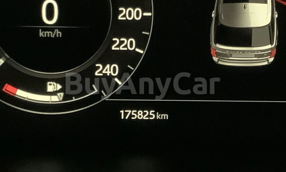 Vehicle photo 6