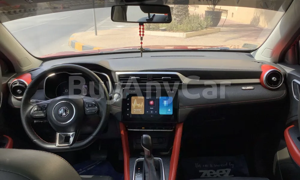 Vehicle photo 9