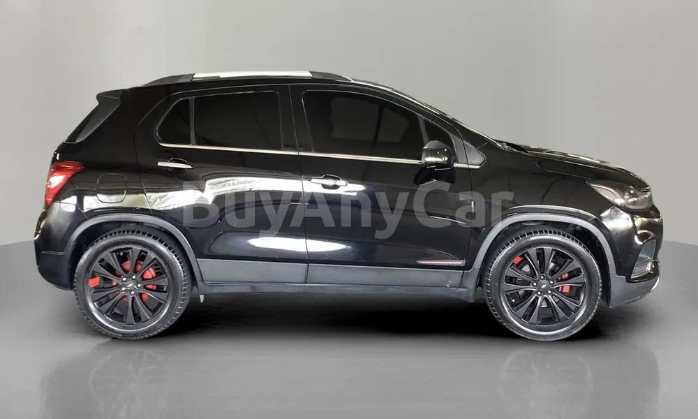 Vehicle photo 3