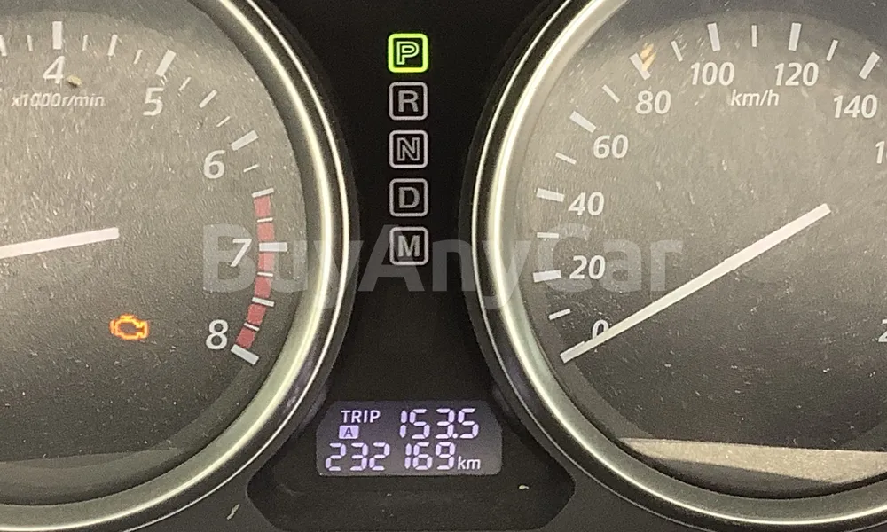 Vehicle photo 6