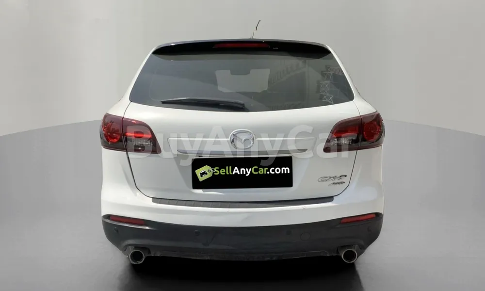 Vehicle photo 2