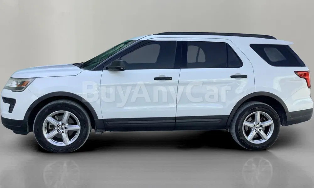Vehicle photo 4