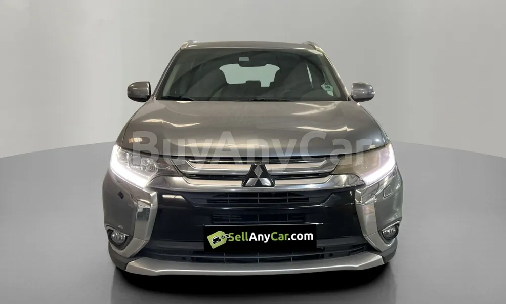 Vehicle photo 1