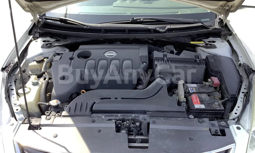 Vehicle photo 5