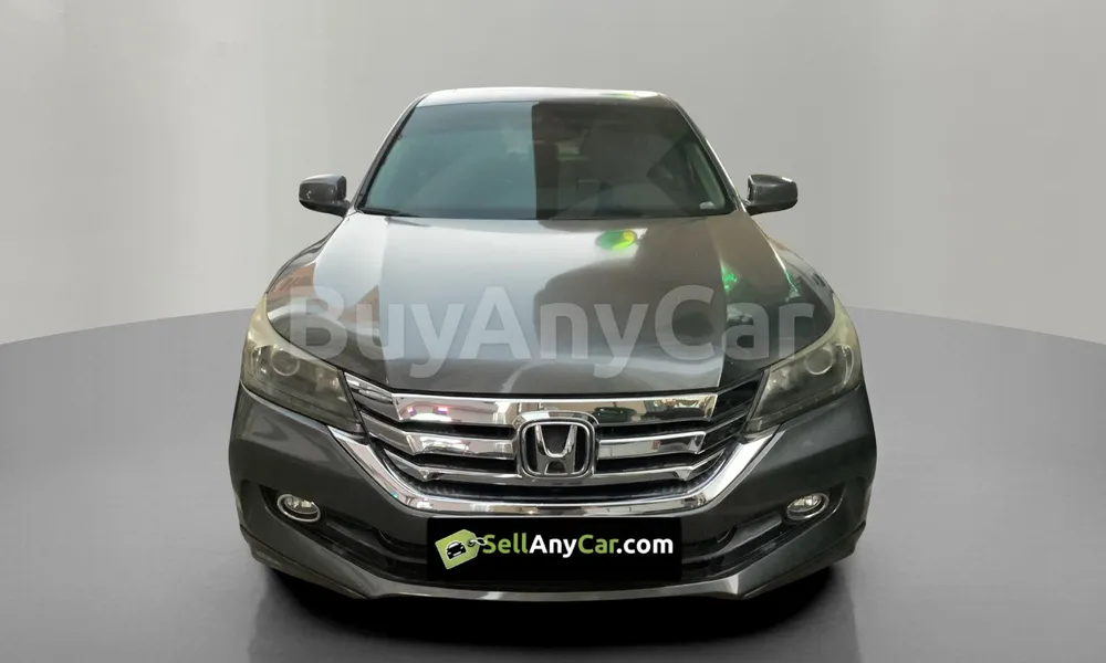 Vehicle photo 1
