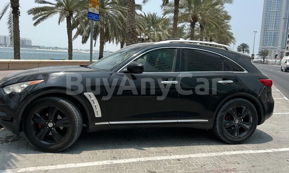 Vehicle photo 3