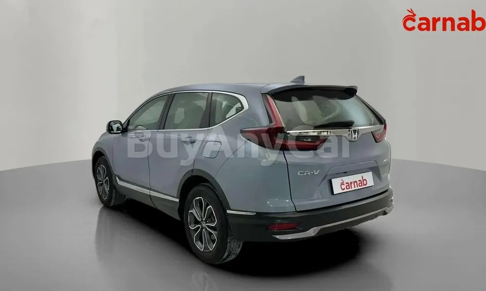 Vehicle photo 8
