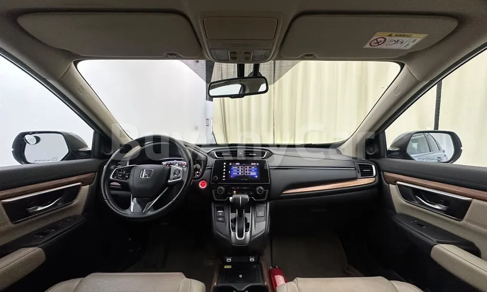 Vehicle photo 7