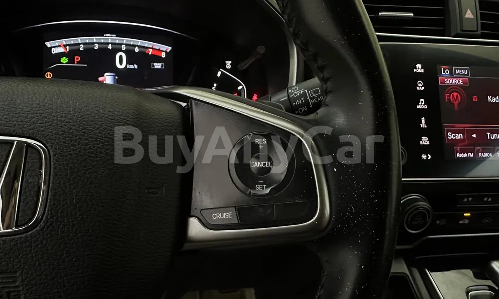 Vehicle photo 11