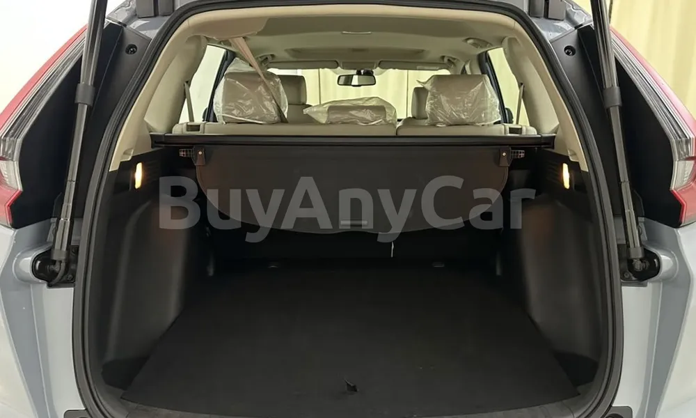 Vehicle photo 15