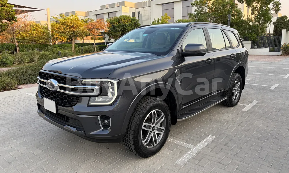 Vehicle photo 5