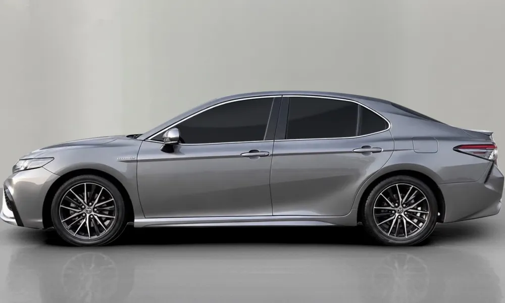 Vehicle photo 1