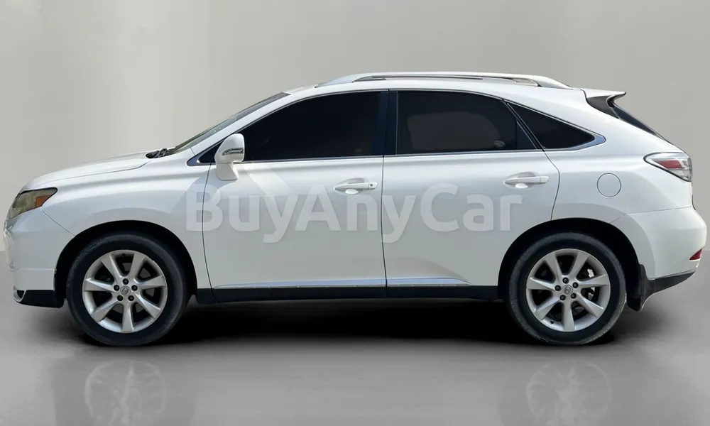 Vehicle photo 4