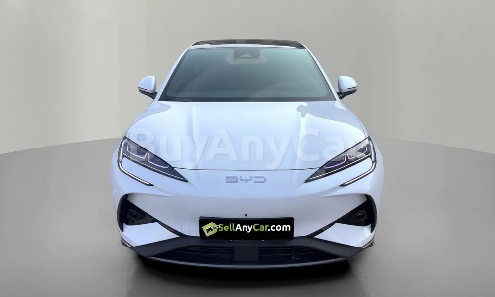 Vehicle photo 1