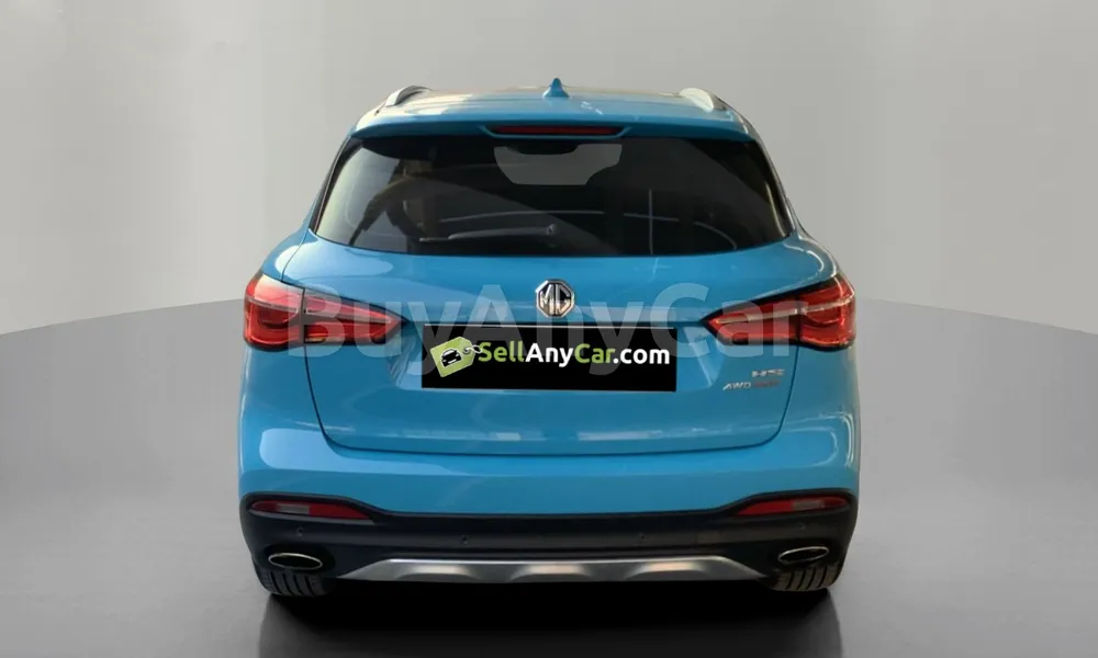 Vehicle photo 2