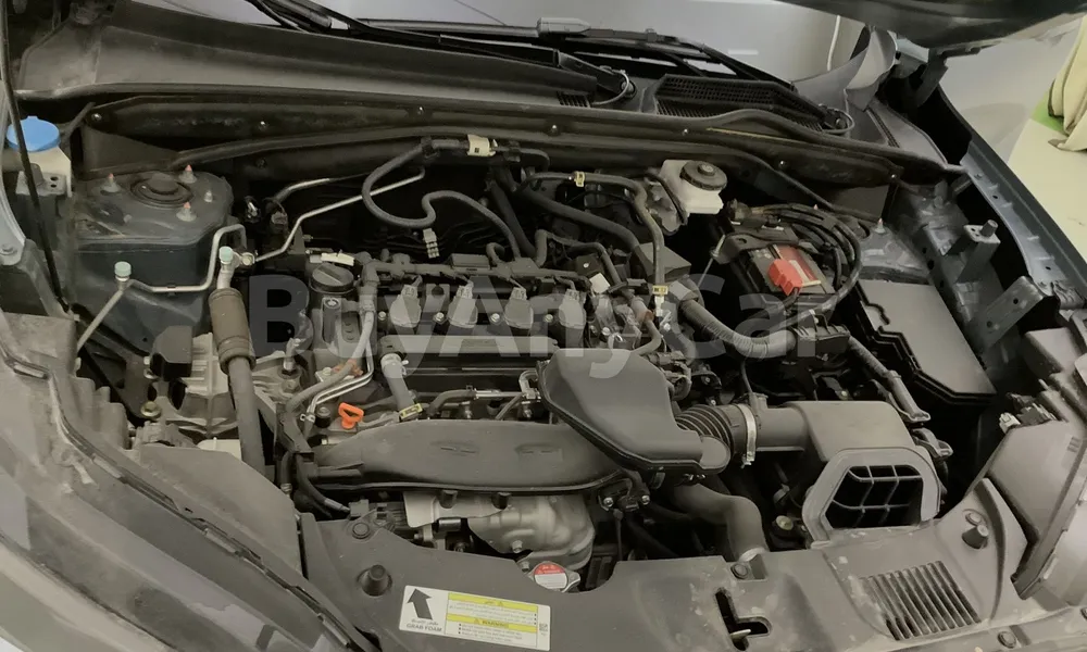 Vehicle photo 7