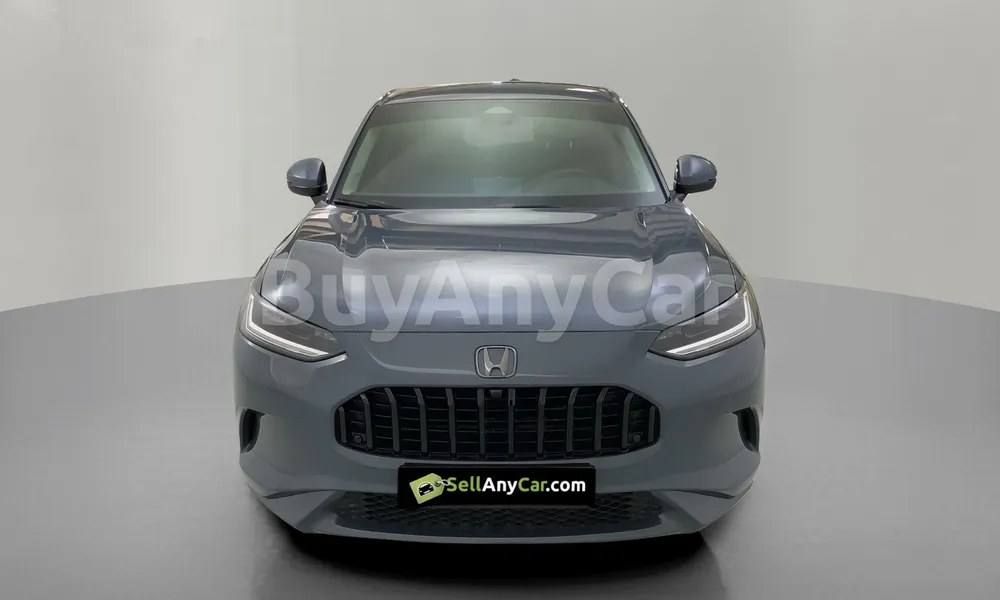 Vehicle photo 1
